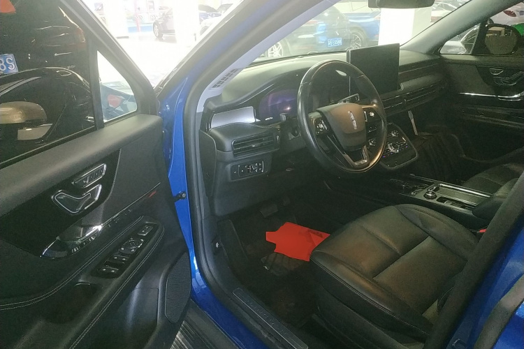 林肯 冒险家 2022款 2.0T 两驱尊享版中控内饰20