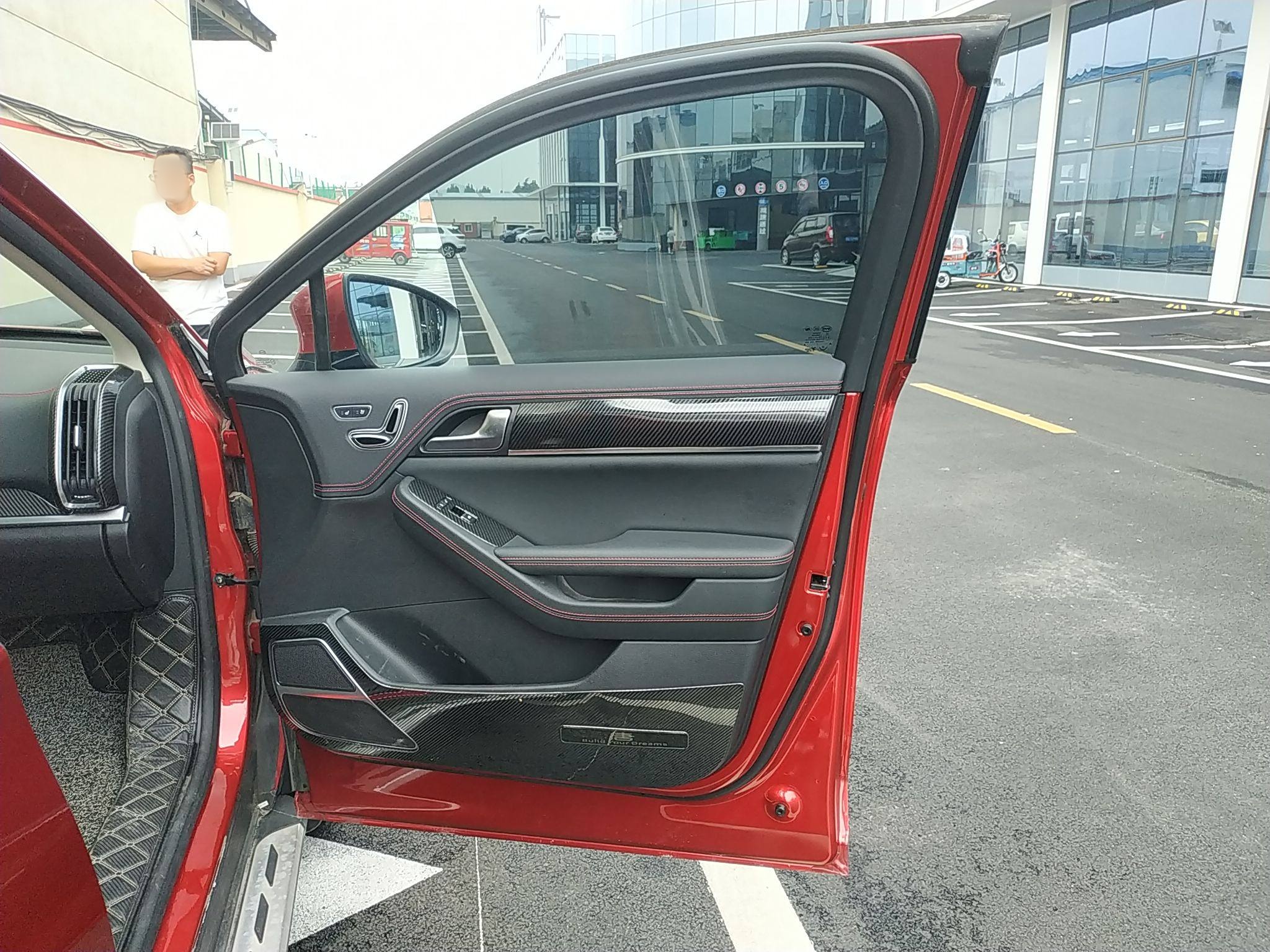 比亚迪 唐新能源 2018款 DM 2.0T 全时四驱智联创领型 7座 国V