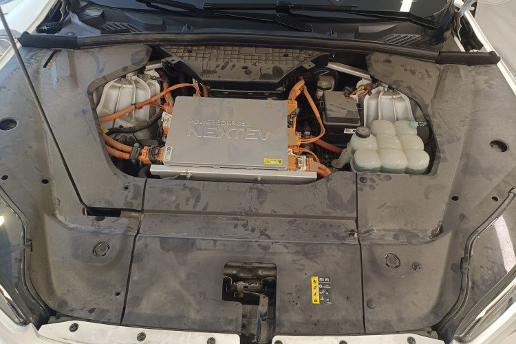 蔚来ES8 2020款 580KM 六座版局部细节24