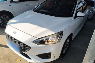 福特 福克斯 2020款 两厢 EcoBoost 180 自动锋潮型