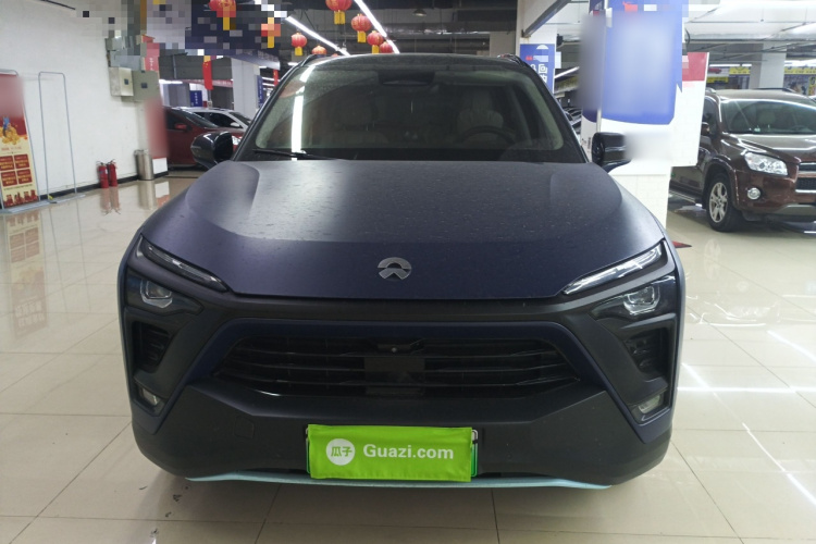 蔚来ES8 2018款 355KM 基准版 七座版车身外观2