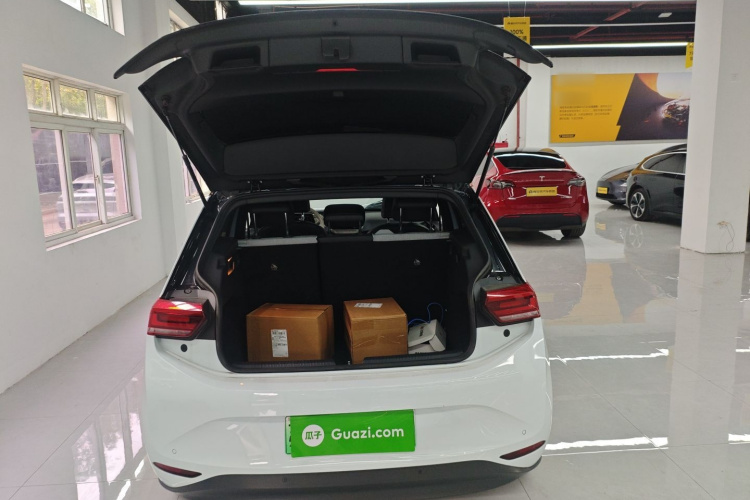 大众ID.3 2022款 Pro 极智版机舱底盘23