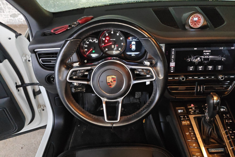 保时捷 2018款 Macan 2.0T中控内饰13