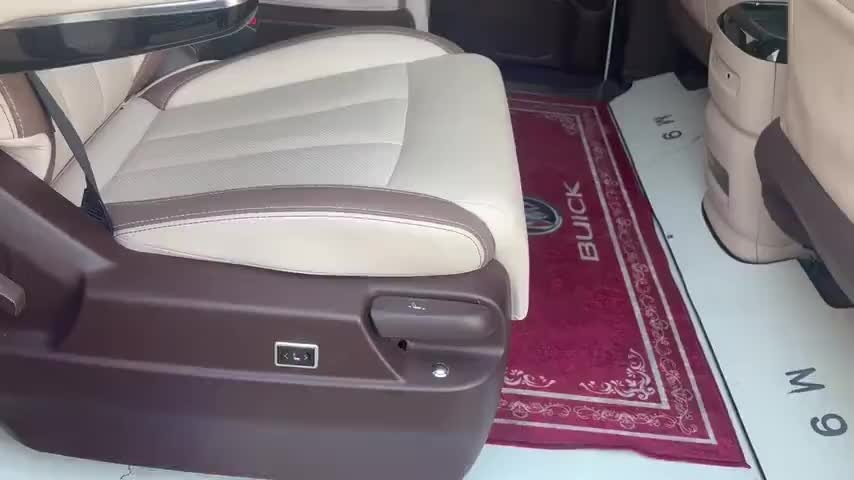 奔腾M9 2023款 2.0T 尊享型实拍1