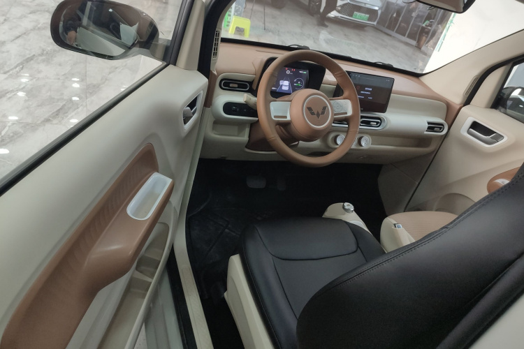 五菱汽车 宏光MINIEV 2024款 第三代 215km 青春版中控内饰20