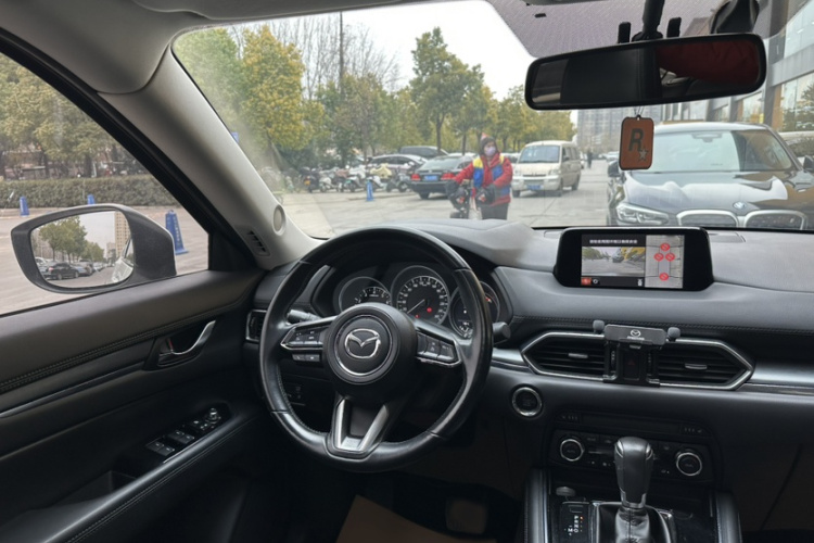 马自达CX-8 2019款 2.5L 两驱尊贵型中控内饰7015