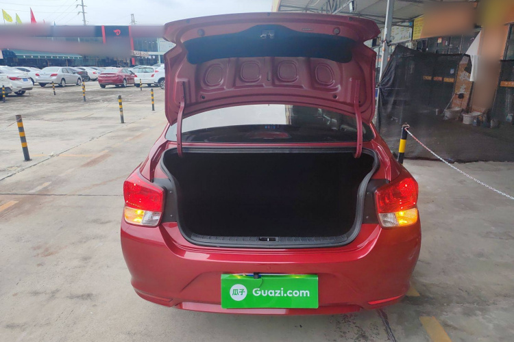 现代 瑞纳 2017款 1.4L 自动跃享版 国V中控内饰23