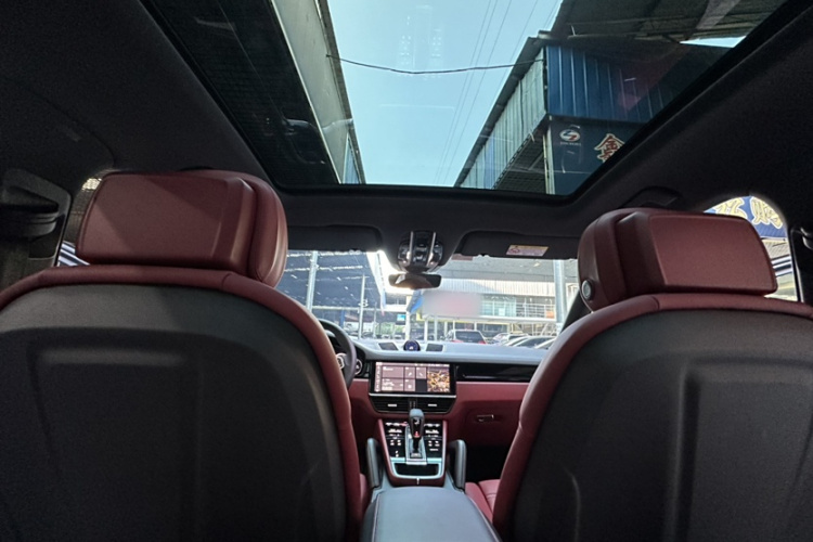 保时捷 Cayenne新能源 2021款 Cayenne E-Hybrid 2.0T局部细节22