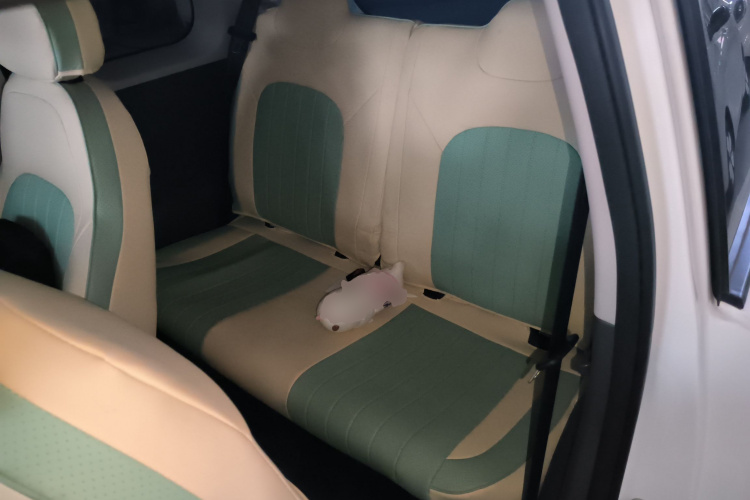 长安启源 长安Lumin 2025款 205km 香沁款中控内饰21