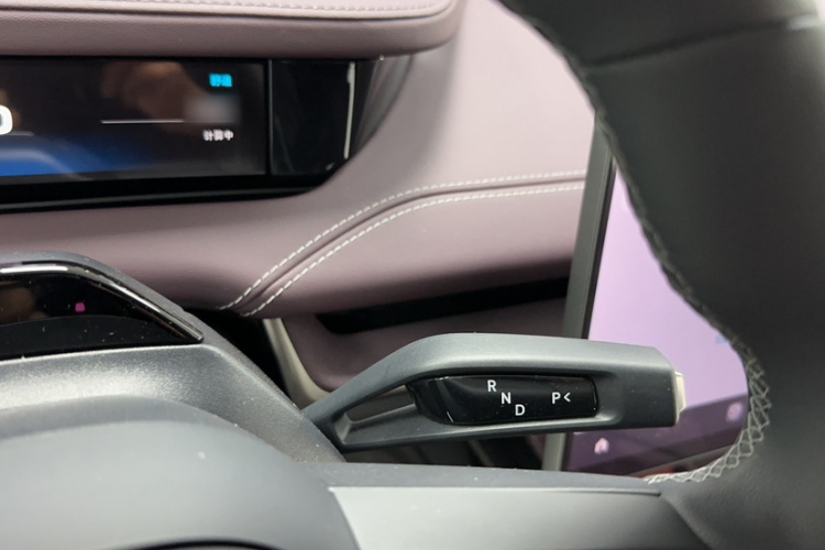 小米汽车 小米SU7 2024款 四驱超长续航高阶智驾Max版局部细节18