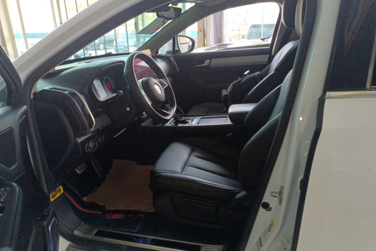 比亚迪 唐 2019款 2.0T 自动智联尊悦型 7座 国VI中控内饰19