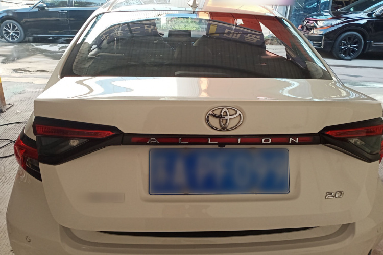 丰田 亚洲狮 2021款 2.0L 豪华版车身外观6