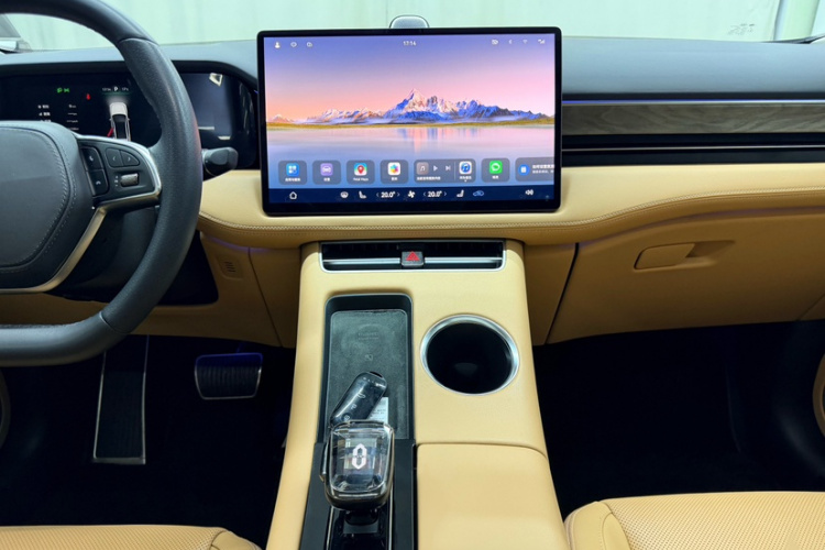 鸿蒙智行 问界M5 2022款 增程四驱旗舰版局部细节16