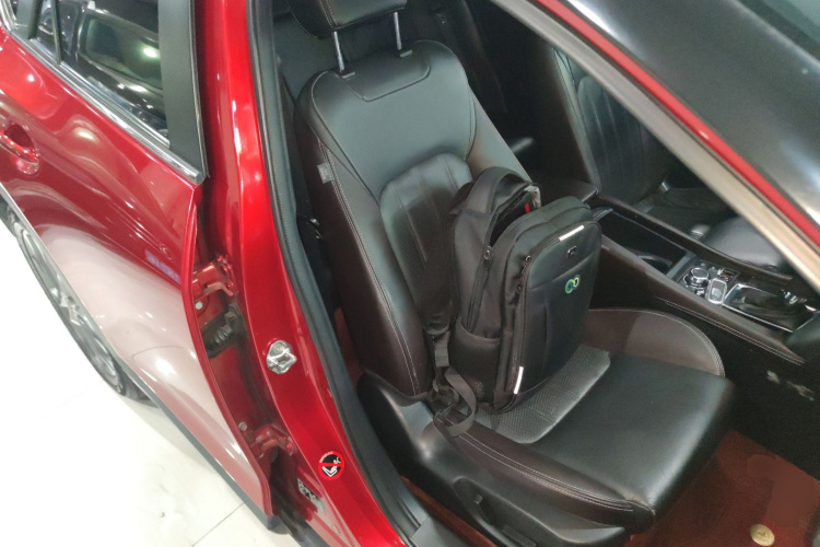 马自达CX-4 2018款 2.5L 自动四驱蓝天激情版 国V局部细节41