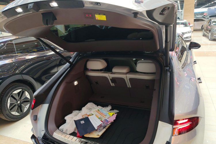 腾势Z9GT 2024款 630四驱Pro版局部细节23