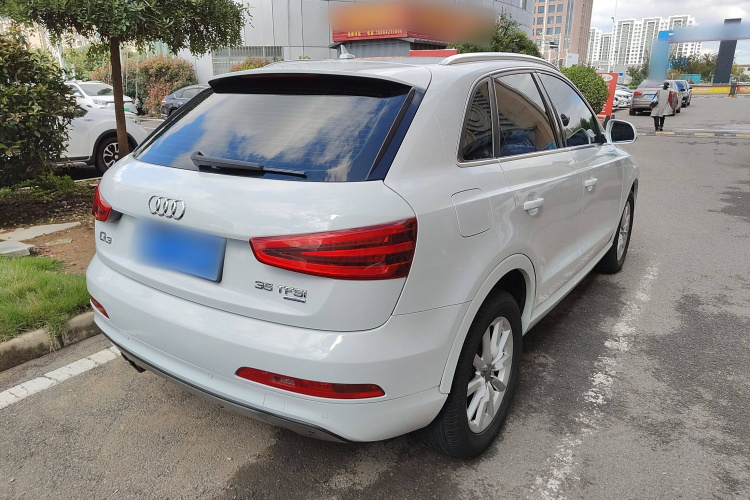 奥迪Q3(进口) 2012款 35 TFSI quattro 舒适型车身外观6005