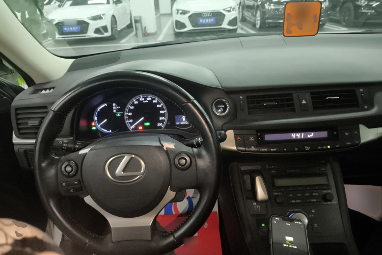 雷克萨斯CT 2017款 CT200h 精英版 单色 国V中控内饰12