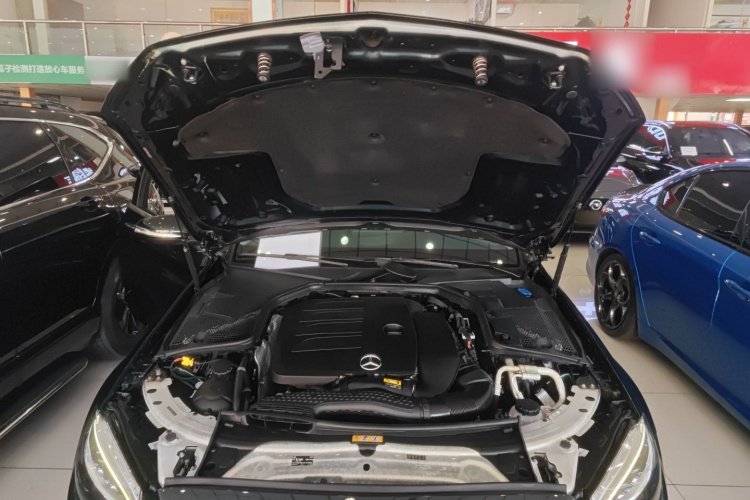 奔驰C级 2019款 C 260 L 运动版局部细节24