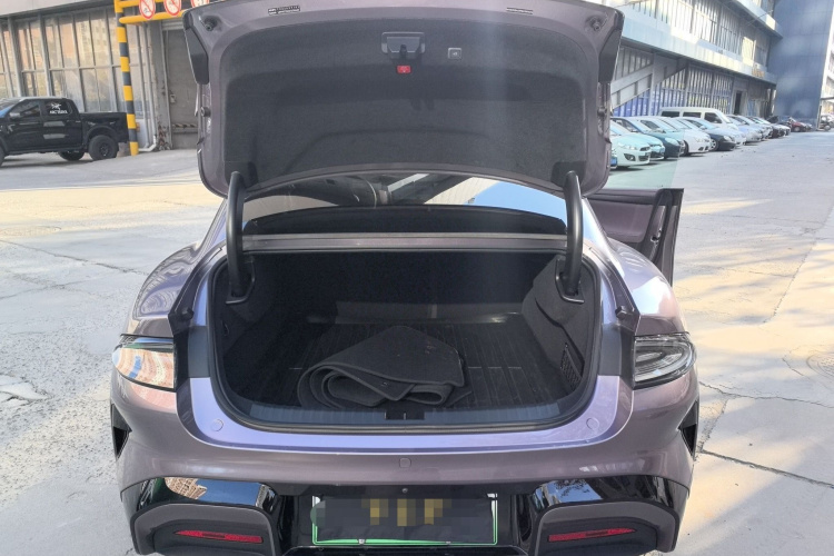 小米汽车 小米SU7 2024款 四驱超长续航高阶智驾Max版局部细节23