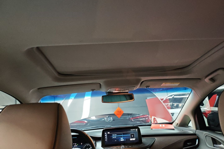 别克GL8 2021款 陆上公务舱 652T 豪华型中控内饰22