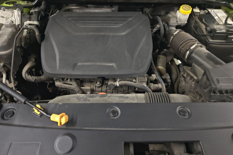 哈弗酷狗 2022款 1.5T DCT两驱潮动版机舱底盘24