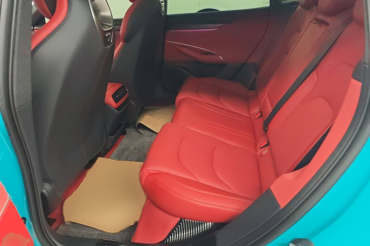 小米汽车 小米SU7 2024款 后驱超长续航高阶智驾Pro版中控内饰7004