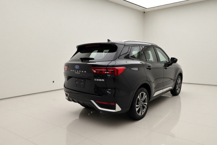 福特 领睿 2023款 EcoBoost 170 畅领型车身外观7