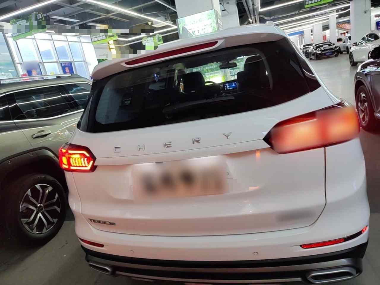 奇瑞 瑞虎8 2025款 卓越版 230TCI 自动豪华版 5座(4)