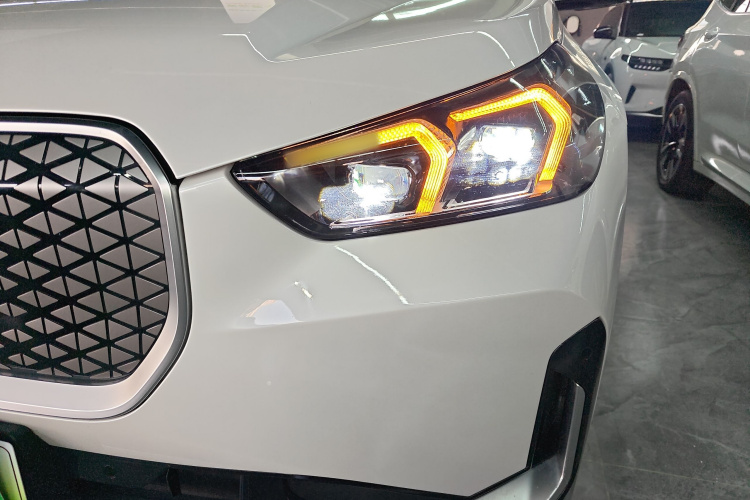 宝马iX1 2023款 eDrive25L X设计套装局部细节36