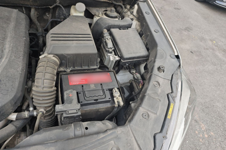 长安CS75 2016款 1.8T 自动尊贵型 国V机舱底盘26