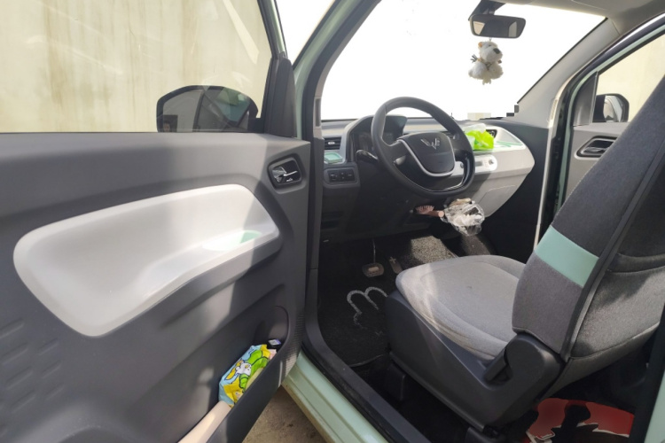 五菱汽车 宏光MINIEV 2021款 马卡龙时尚款 三元锂中控内饰20