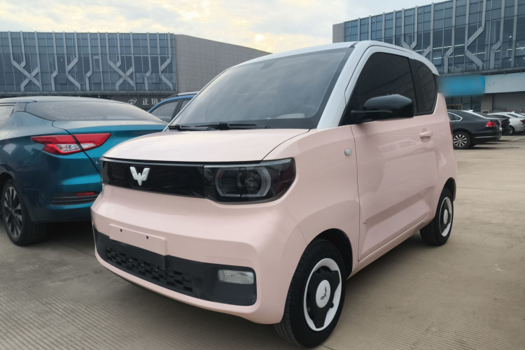 五菱汽车 宏光MINIEV 2022款 马卡龙臻享款 磷酸铁锂车身外观1