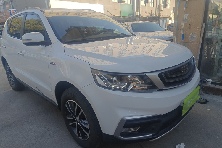 吉利汽车 远景X6 2018款 1.4T CVT 4G互联豪华型车身外观3