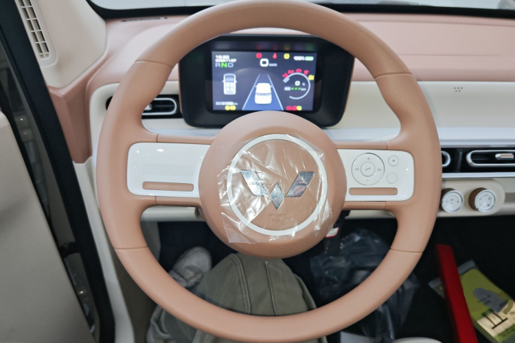 五菱汽车 宏光MINIEV 2024款 第三代 215km 青春版中控内饰13