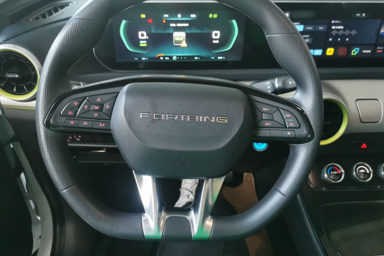 东风风行 风行雷霆 2024款 410+局部细节13