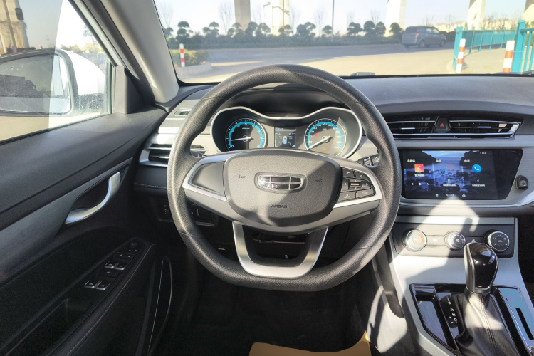 吉利汽车 帝豪 2021款 UP 1.5L CVT舒适型中控内饰13
