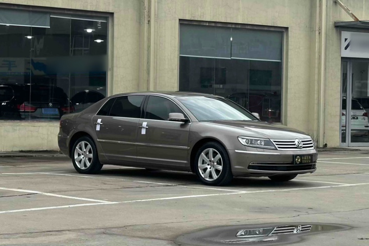 大众 辉腾 2014款 3.0L 商务型车身外观6002