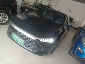 比亚迪 秦PLUS 2021款 DM-i 120KM 旗舰型