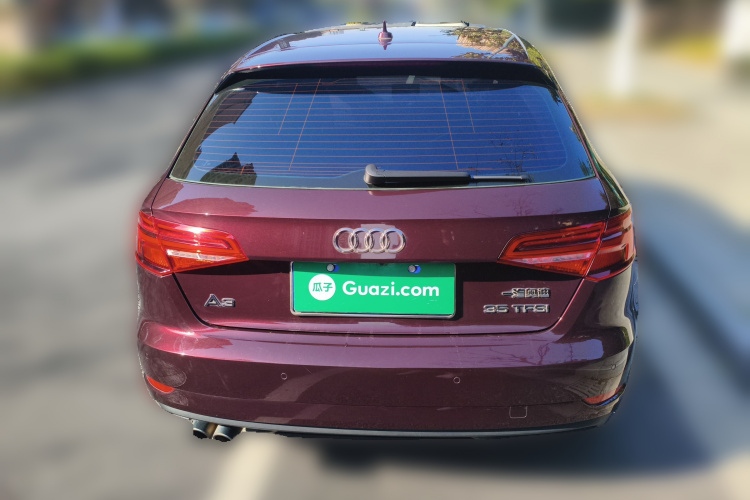 奥迪A3 2018款 30周年年型 Sportback 35 TFSI 进取型车身外观6