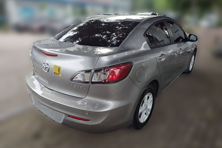 马自达3星骋 2013款 三厢 1.6L 自动精英型车身外观7