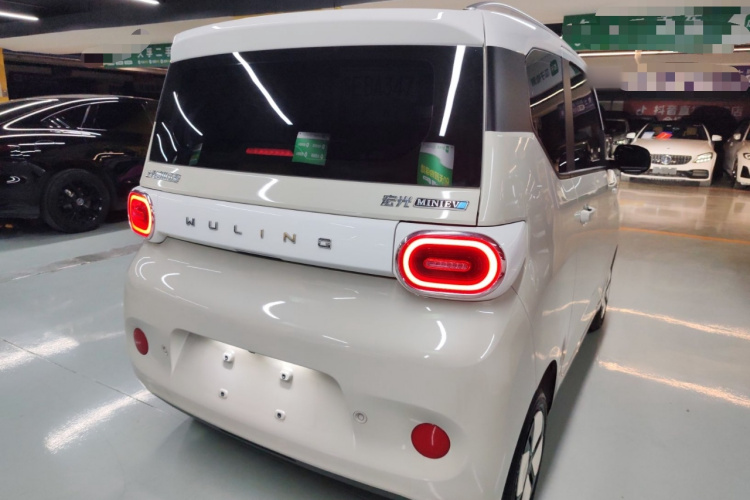 五菱汽车 宏光MINIEV 2024款 第三代 215km 进阶版车身外观6005