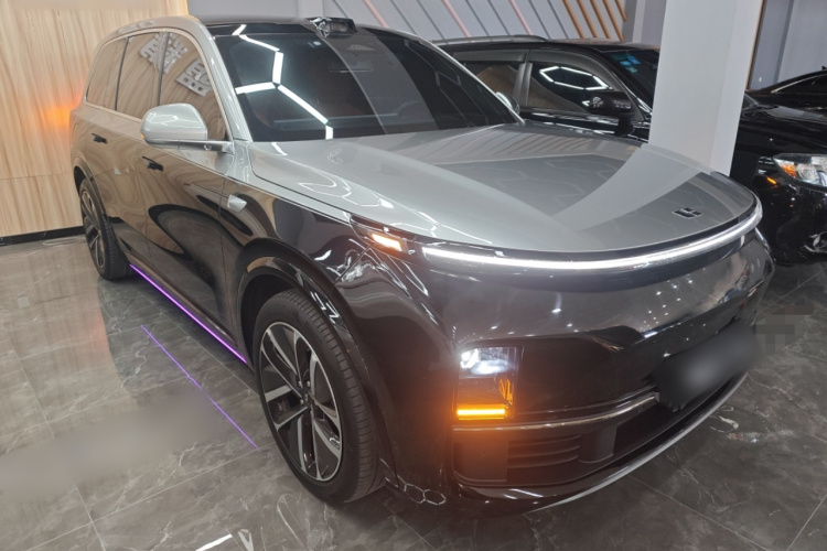 理想汽车 理想L9 2022款 Max车身外观3