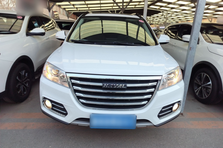 哈弗H6 2021款 运动版 1.5T 自动精英智联型 U型格栅车身外观2