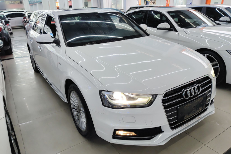 奥迪A4L 2016款 35 TFSI 典藏版 S line舒适型车身外观6002