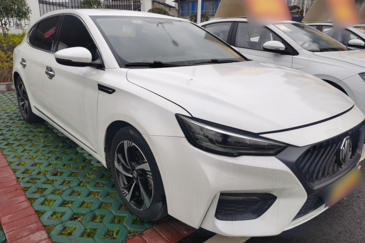 名爵 MG6 2020款 1.5T 自动领潮豪华版车身外观3