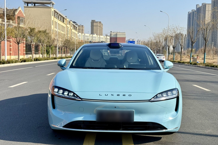 鸿蒙智行 智界S7 2025款 855km Max车身外观6001