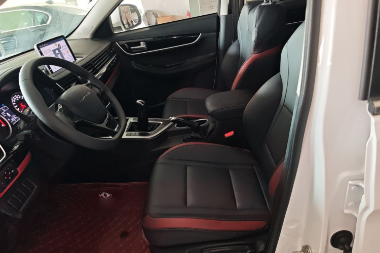 东风风行 风行T5 2022款 盛世款 1.6L 手动筑梦版五座局部细节19