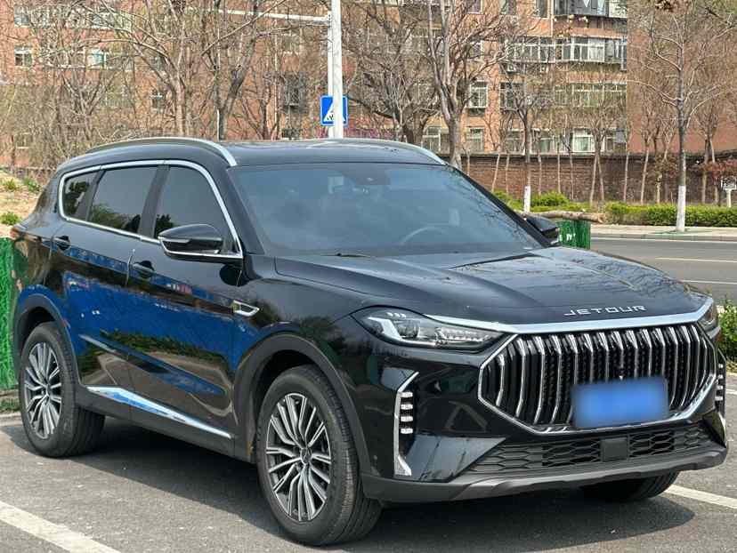捷途X70 PLUS 2024款 冠军版 1.5T DCT冠军MAX+ 5座(3)