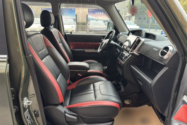长城M2 2014款 1.5L 手动都市版中控内饰7001