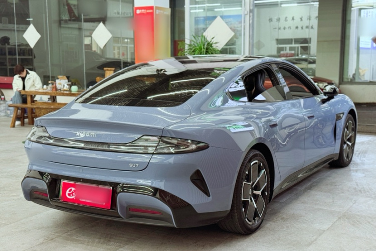 小米汽车 小米SU7 2024款 后驱标准创始版车身外观6003